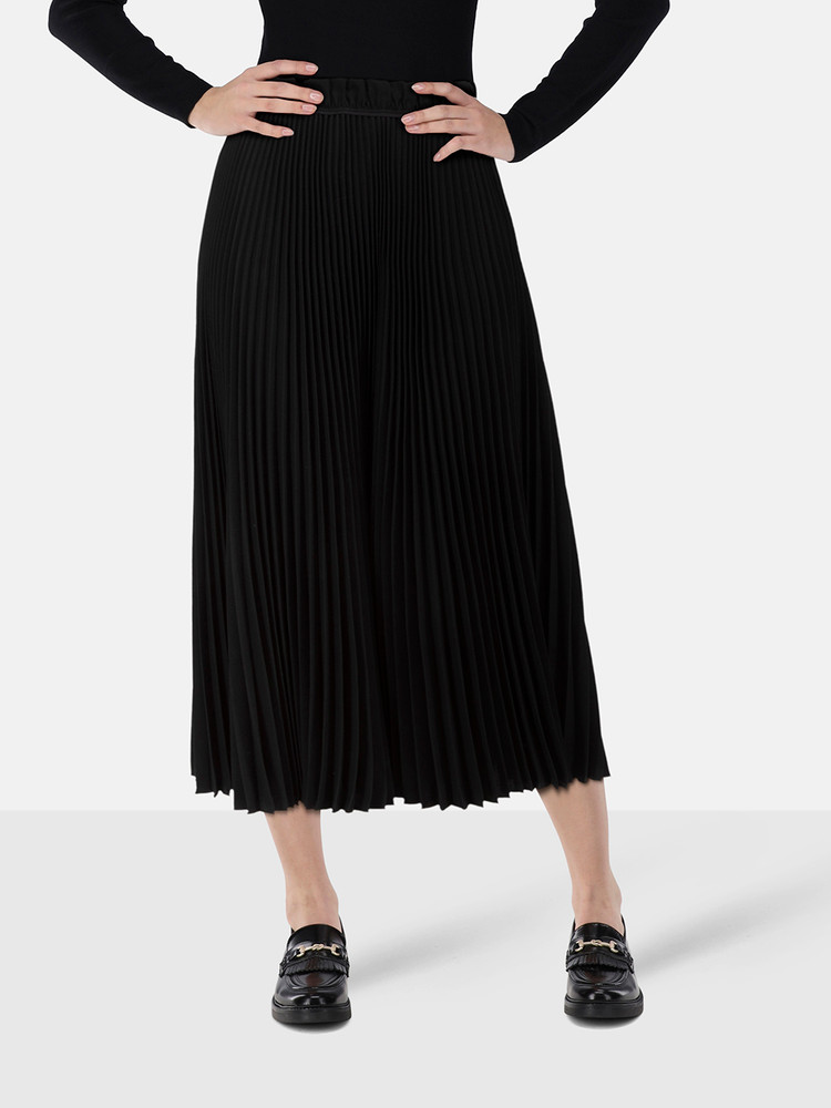 Marc Jacobs Black Pleated Midi Skirt