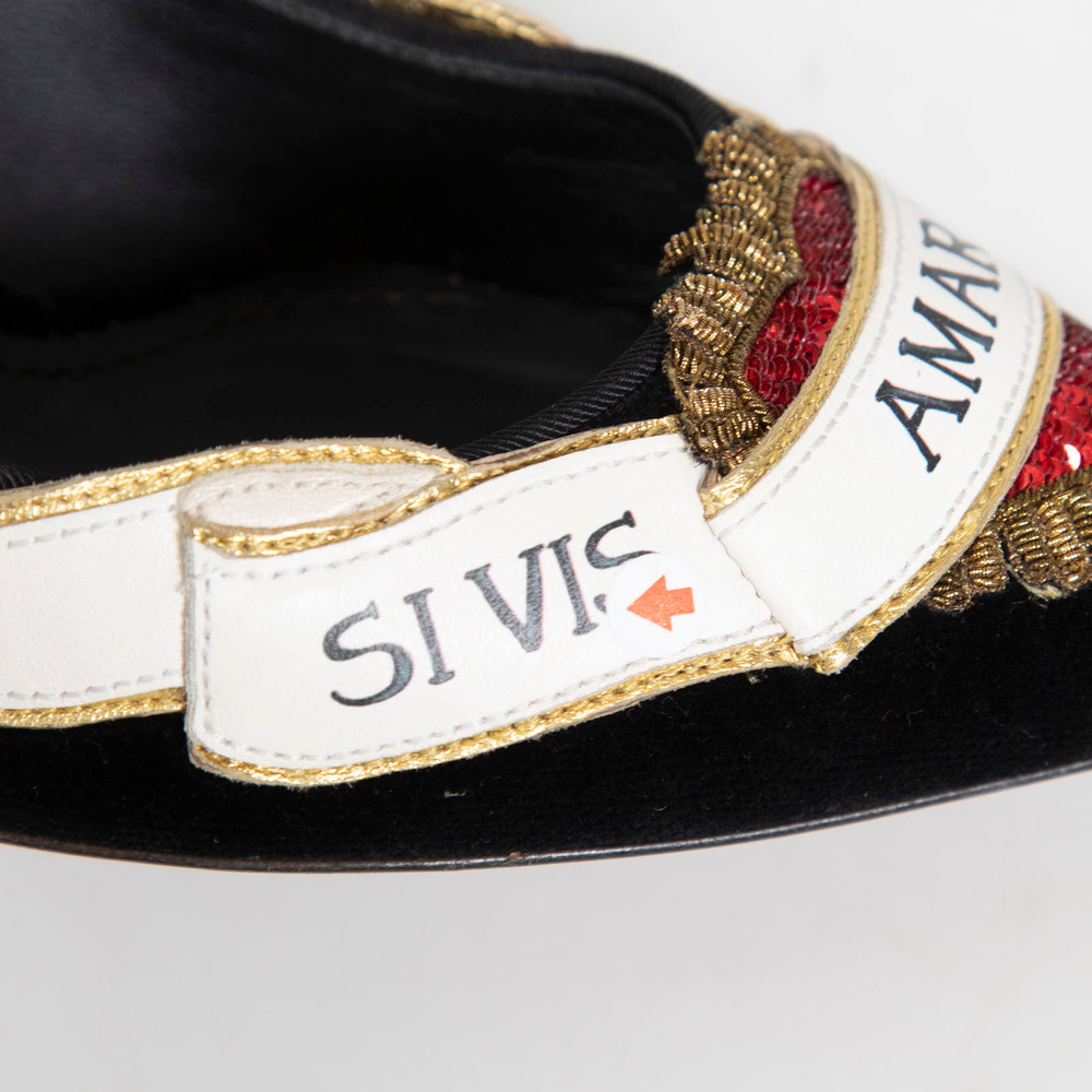 Dolce & Gabbana Sacred Heart Armanti Lori Pumps