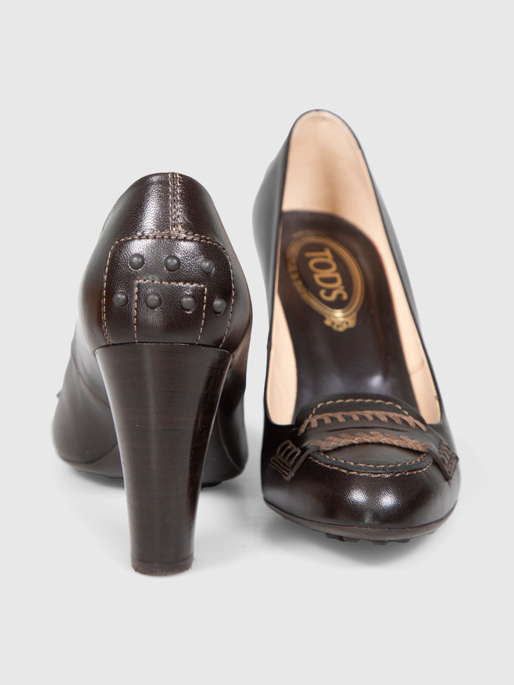 Tod's Brown Leather Pumps