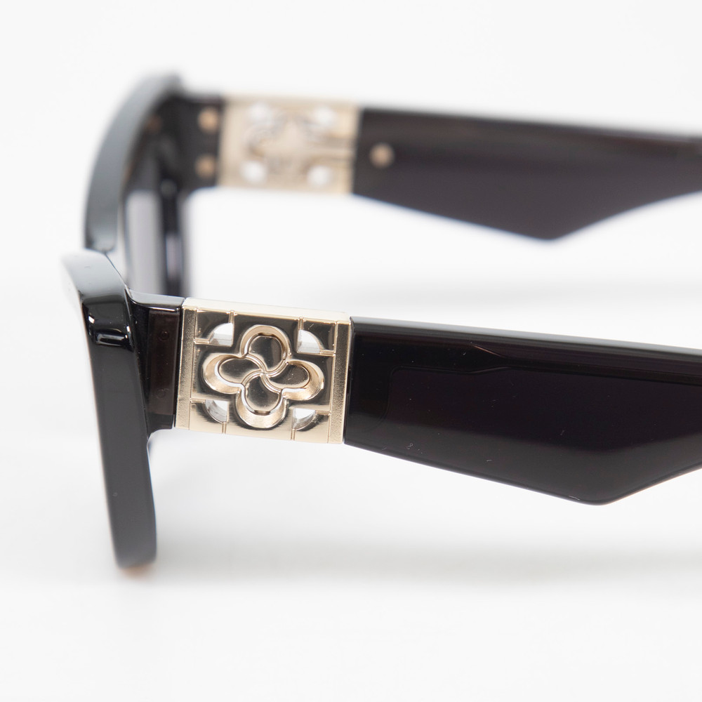 Burberry Black Cat Eye Logo Sunglasses