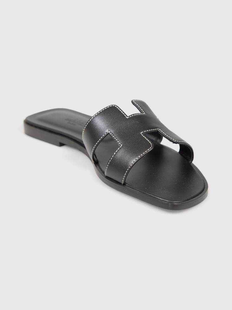 Hermès Black Box Calfskin Oran Sandals