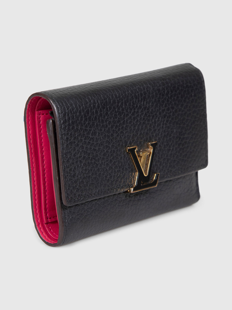 Louis Vuitton Black Leather Capucines Compact Wallet