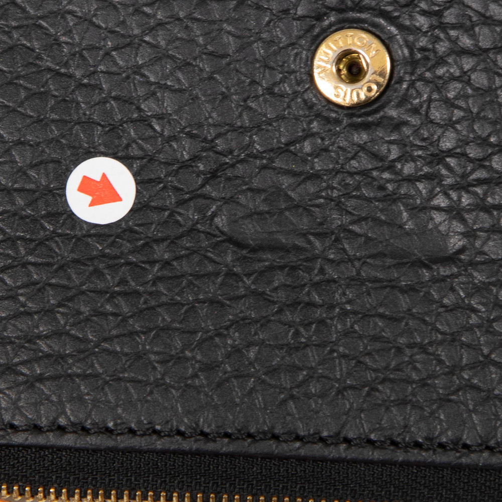 Louis Vuitton Black Leather Capucines Compact Wallet