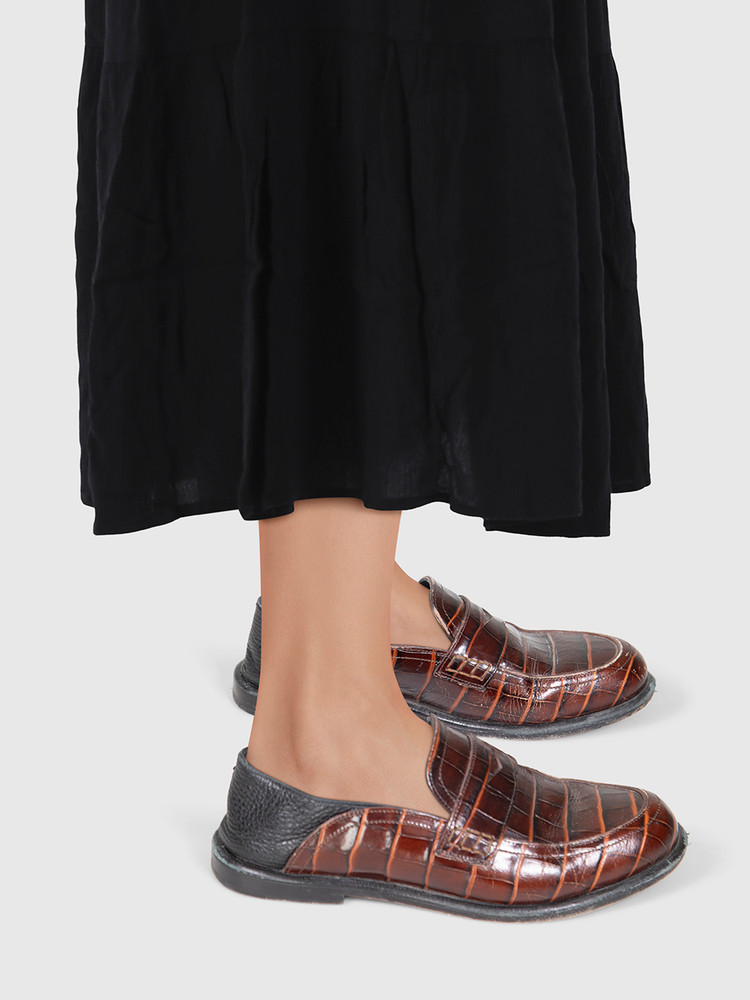 Loewe Brown Leather Croc Embossed Collapsible Loafers