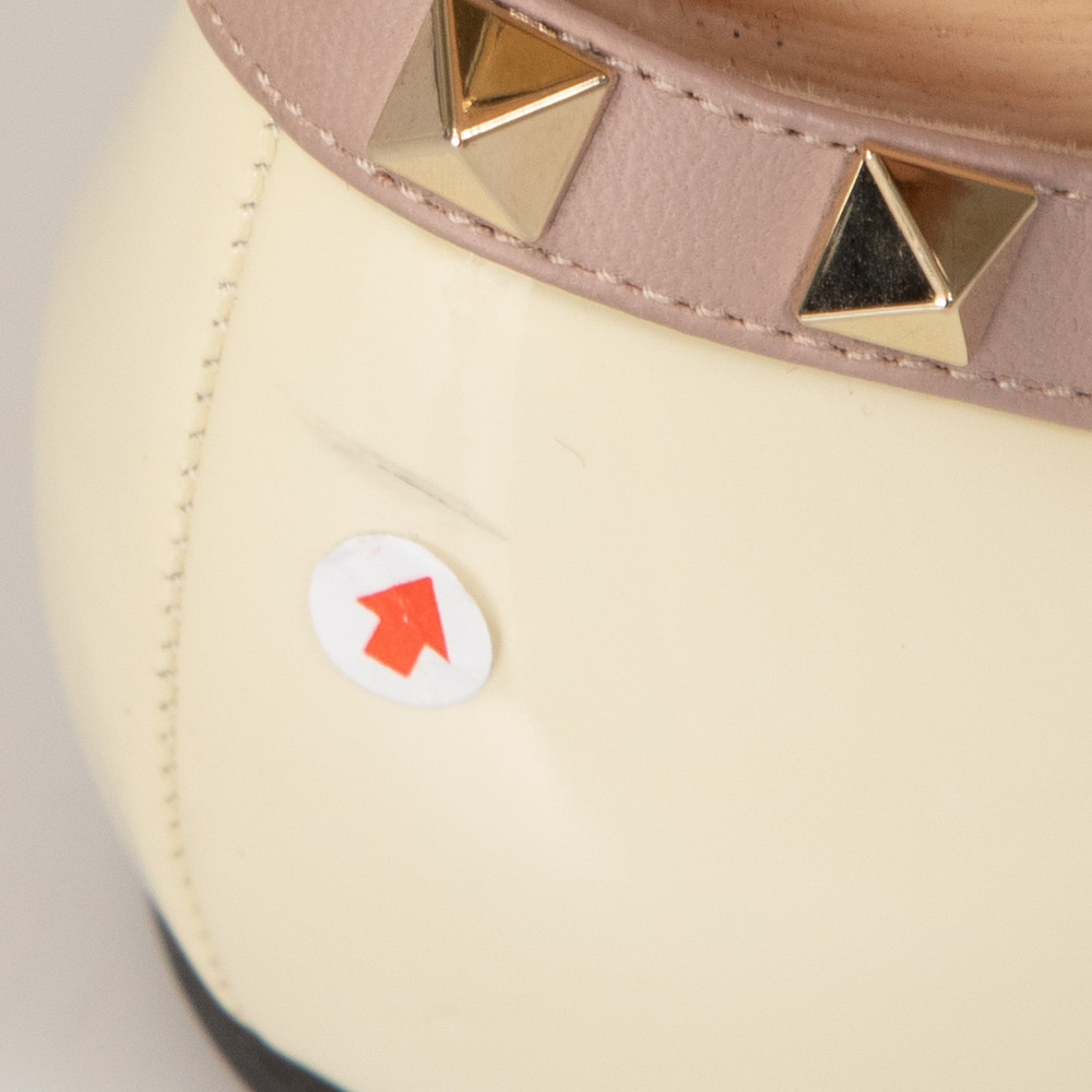 Valentino Garavani Ecru Patent Leather Rockstud Flats