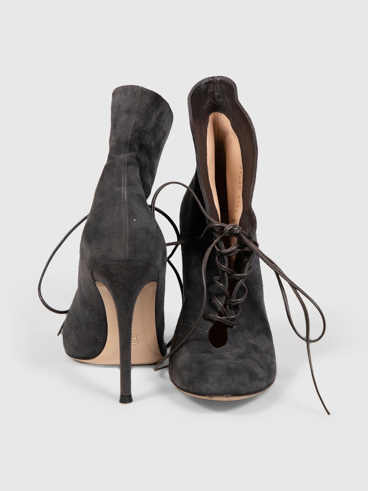 Gianvito Rossi Grey Suede Lace Up Boots
