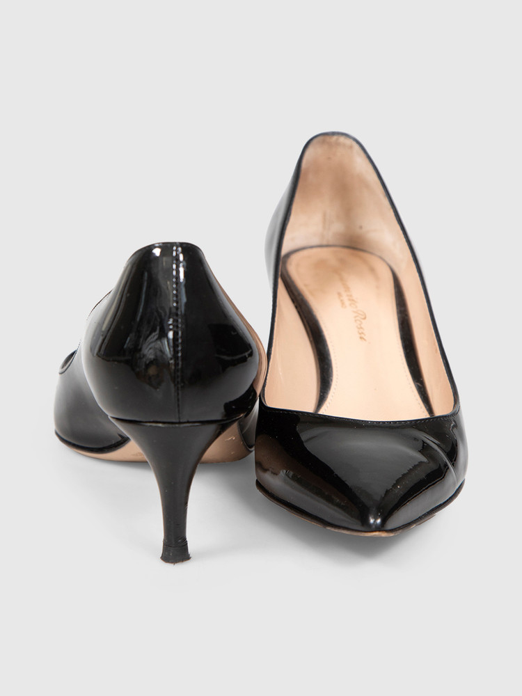 Gianvito Rossi Black Patent Pointed Pumps