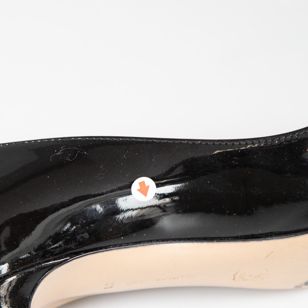 Gianvito Rossi Black Patent Pointed Pumps