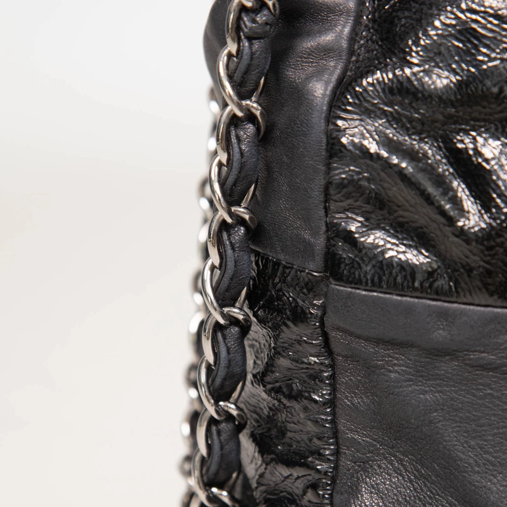Chanel 06-08 Black Leather CC Patchwork Brooklyn Hobo