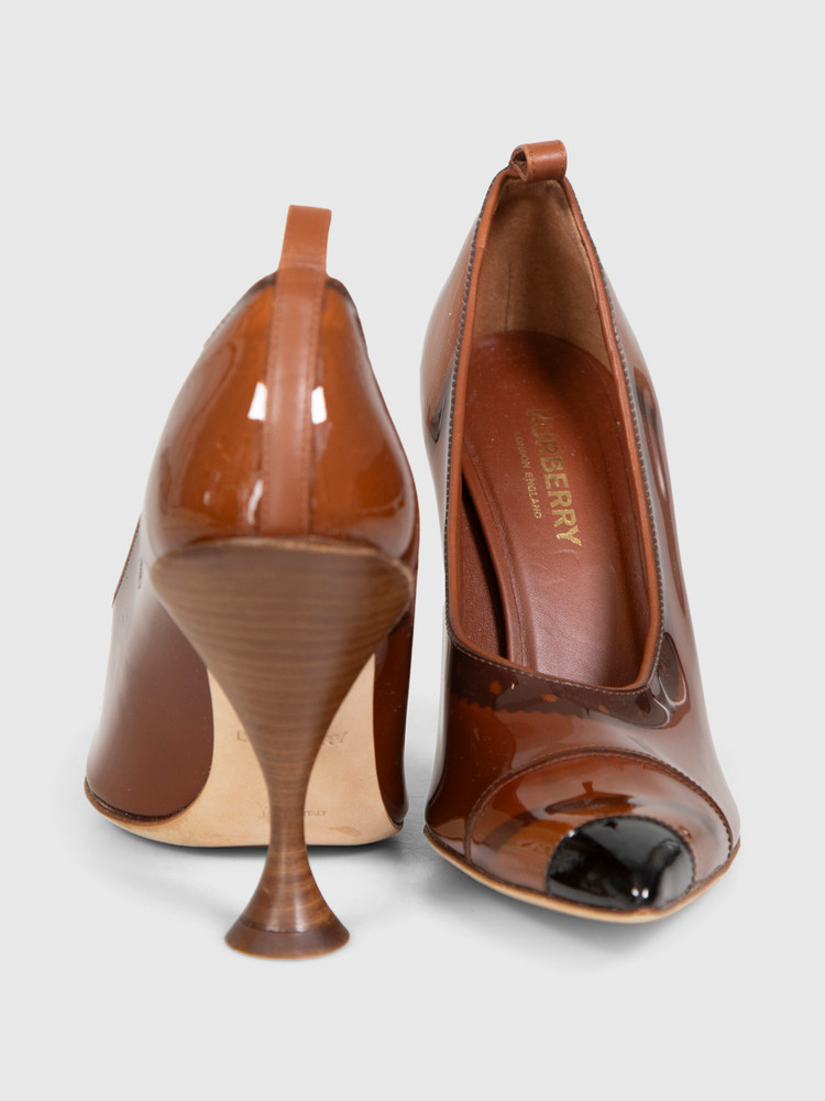 Burberry Brown PVC Pointed Pumps