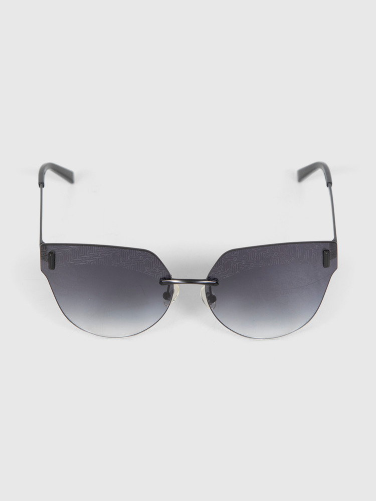 Tiffany & Co Black Cat Eye Gradient Sunglasses