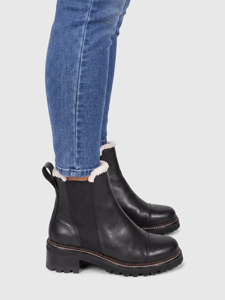 Chloé Black Leather Shearling Lined Ankle Boots