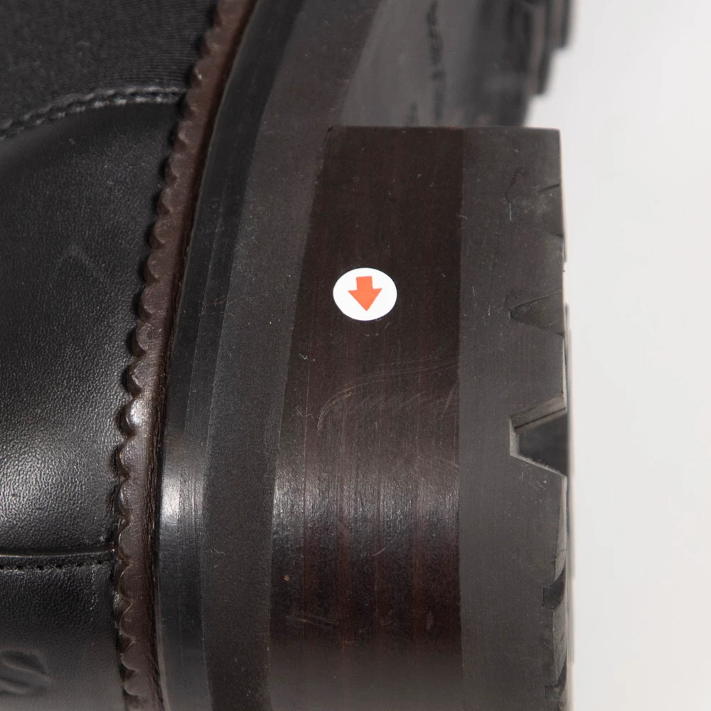 Chloé Black Leather Shearling Lined Ankle Boots