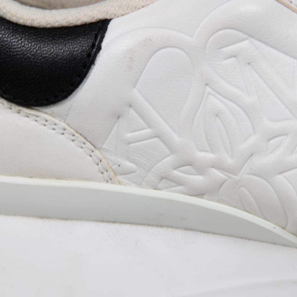 Alexander McQueen White Leather Sprint Runner Trainers