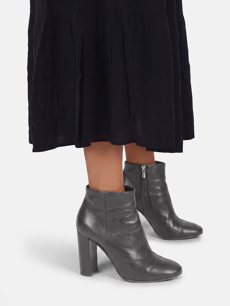 Gianvito Rossi Black Leather Ankle Boots