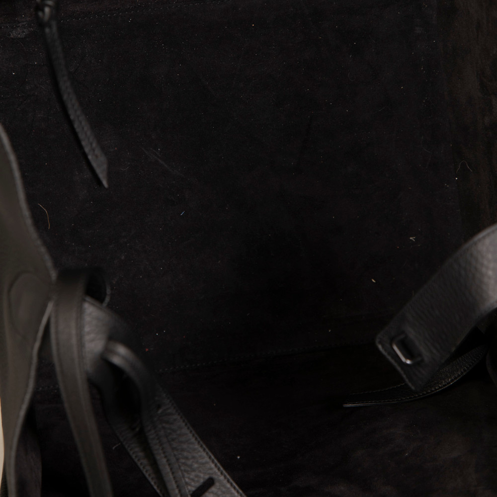 Céline Black Leather Medium Phantom Bag
