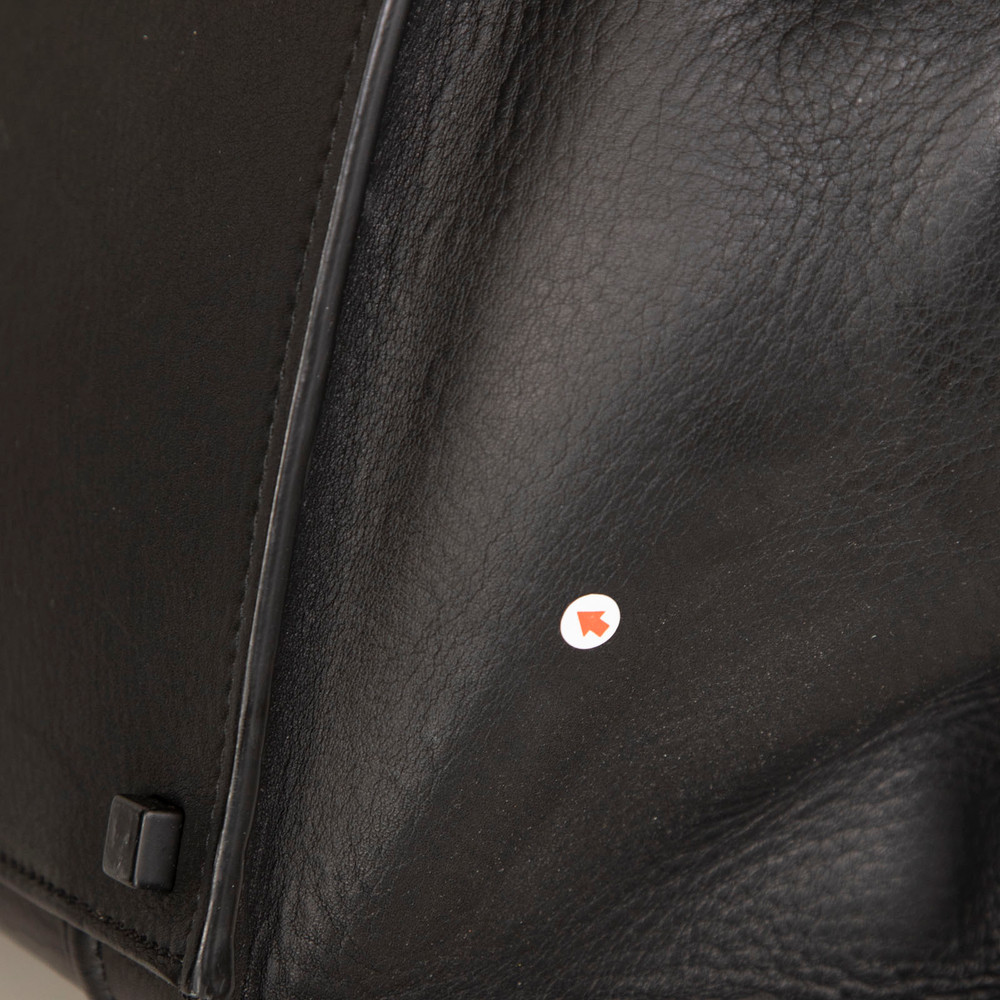 Céline Black Leather Medium Phantom Bag