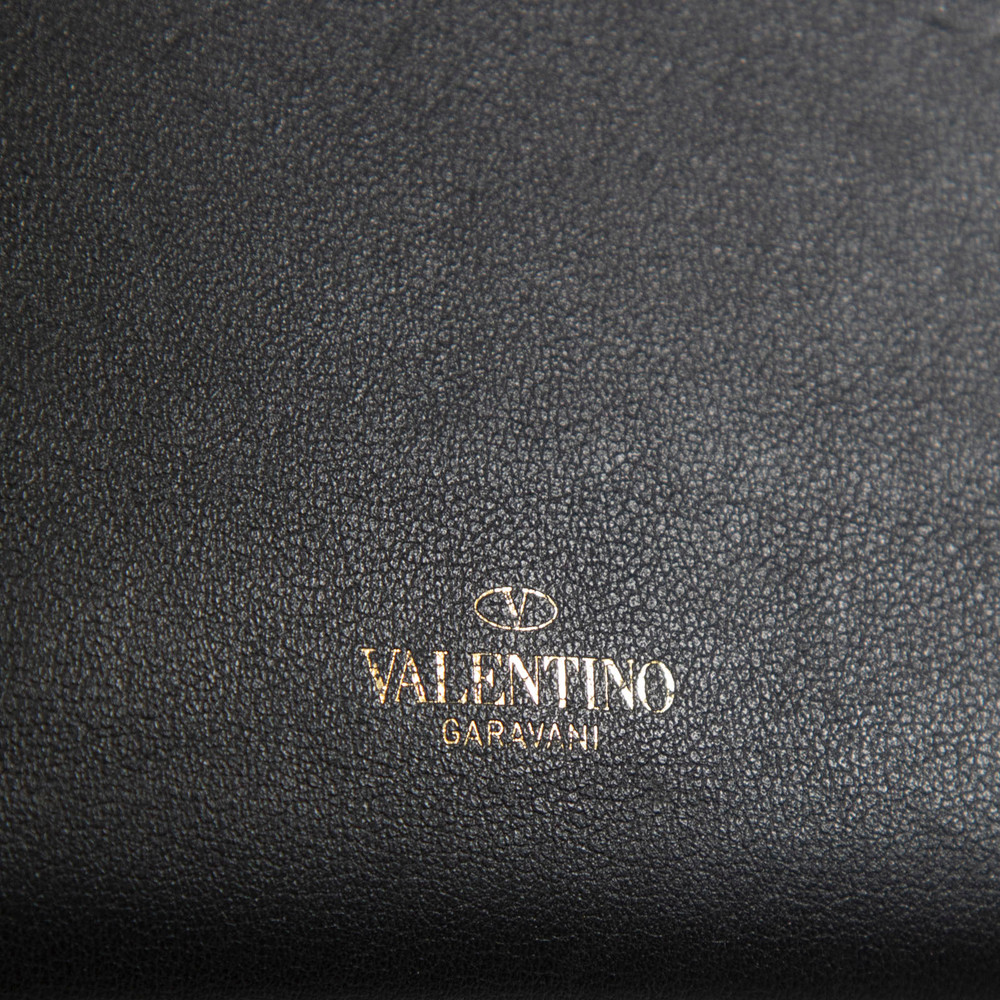 Valentino Garavani Black Rockstud Leather Wallet On Chain