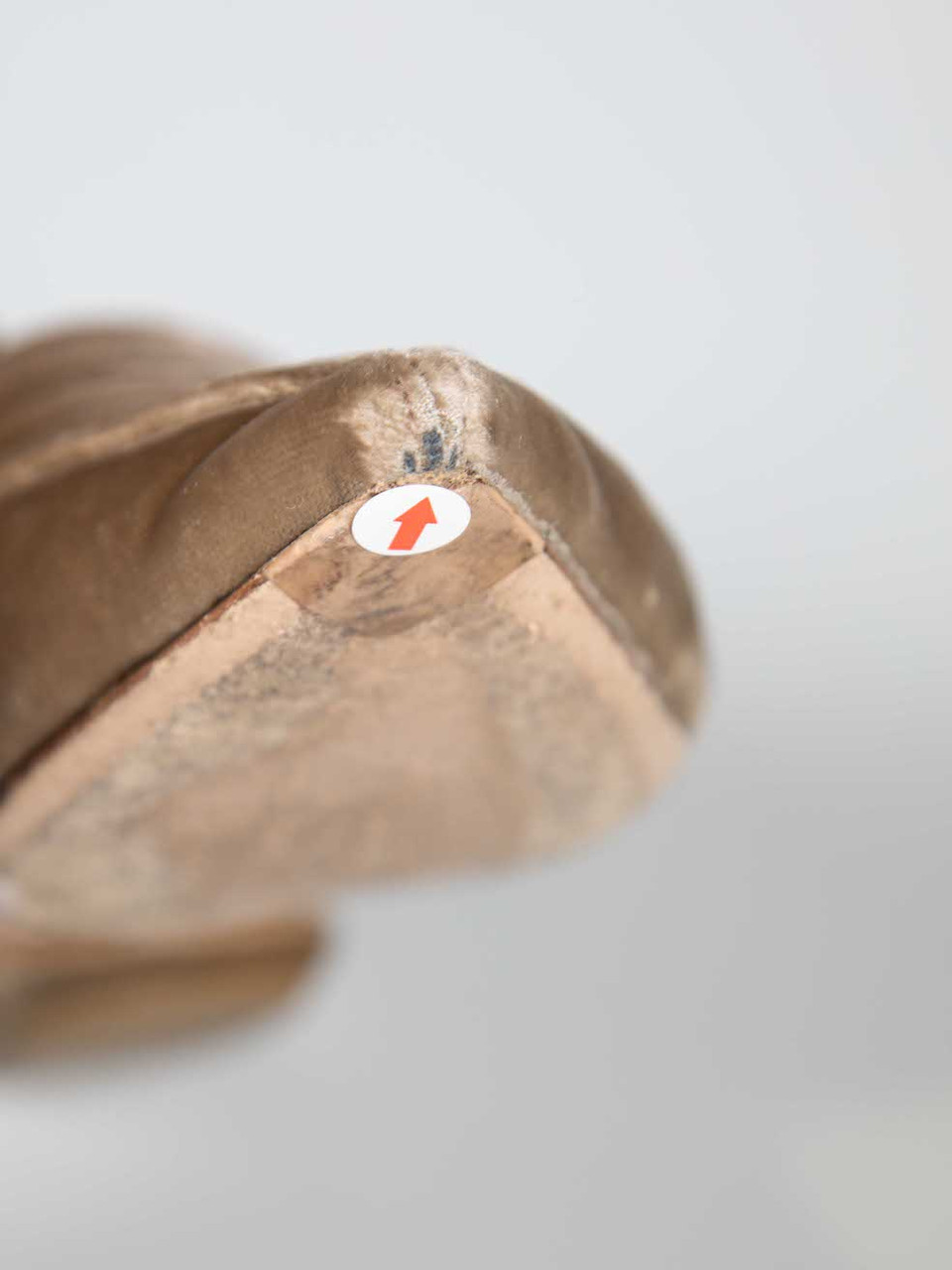 Nicholas Kirkwood Brown Velvet Beya Loafers Nicholas Kirkwood Brown Velvet Beya Loafers