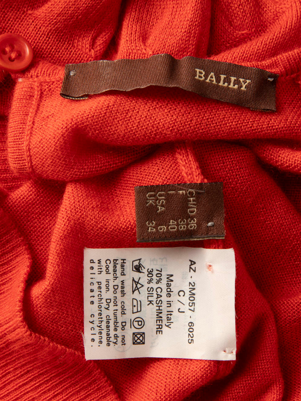 Bally Red Cashmere Knitted Vest Top Bally Red Cashmere Knitted Vest Top