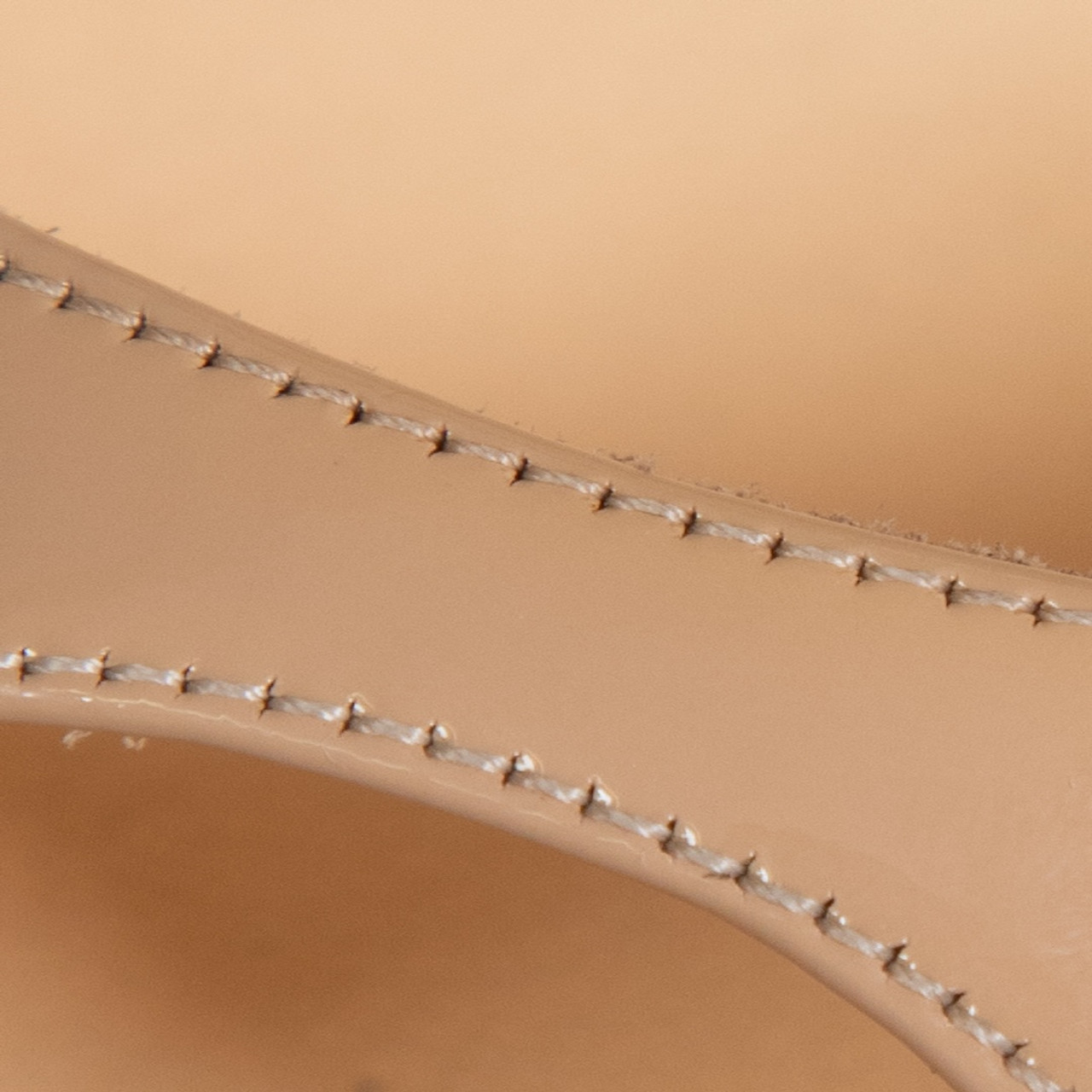 Christian Louboutin Beige Patent Peep Toe Bana Heels Christian Louboutin Beige Patent Peep Toe Bana Heels