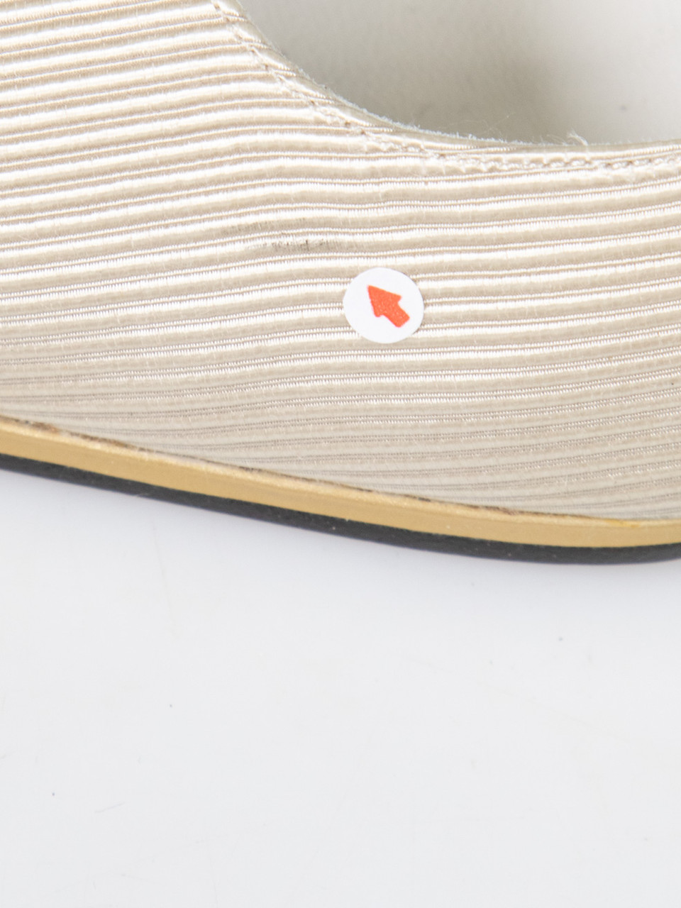 Stuart Weitzman Cream Textured Square Toe Pumps