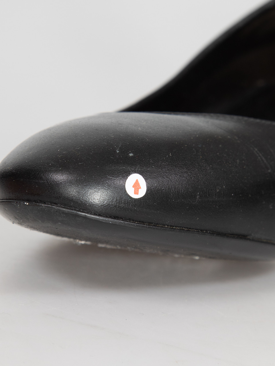 Fendi Black Leather Low Heel Pumps Fendi Black Leather Low Heel Pumps