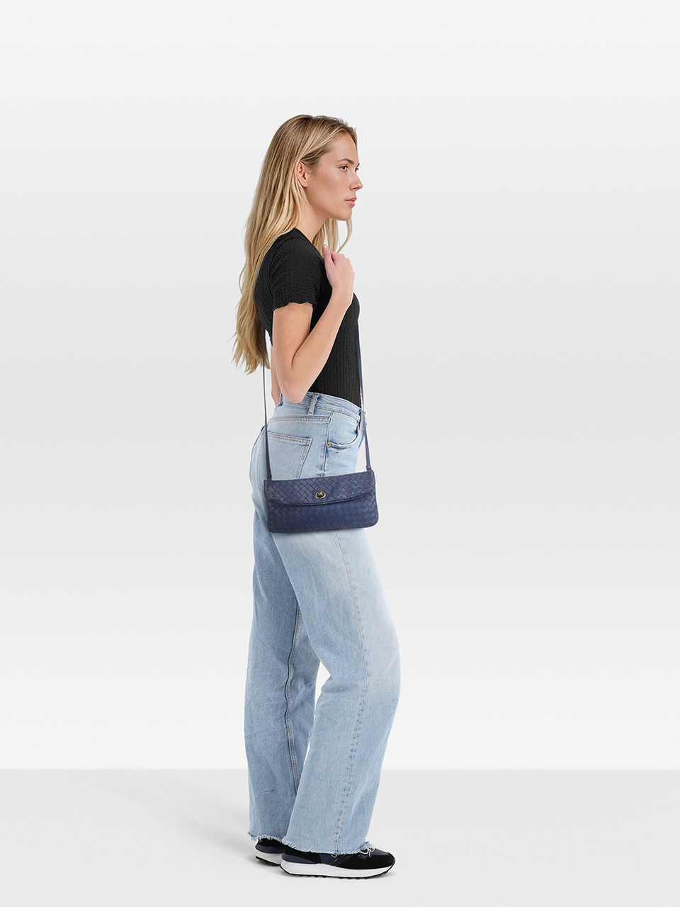 Bottega Veneta Blue Leather Intrecciato Leather Bag