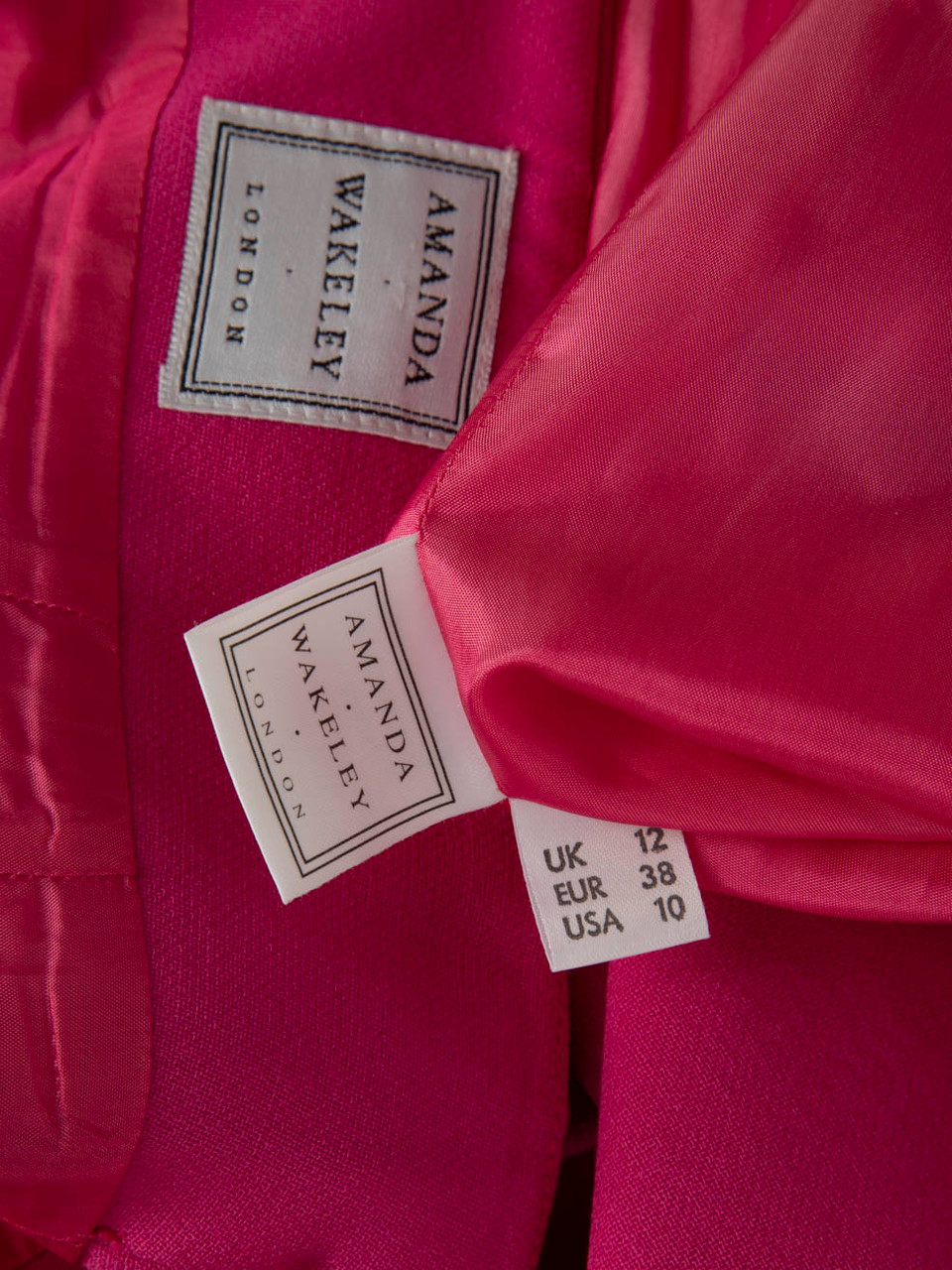 Amanda Wakeley Pink Wool Midi Pencil Skirt