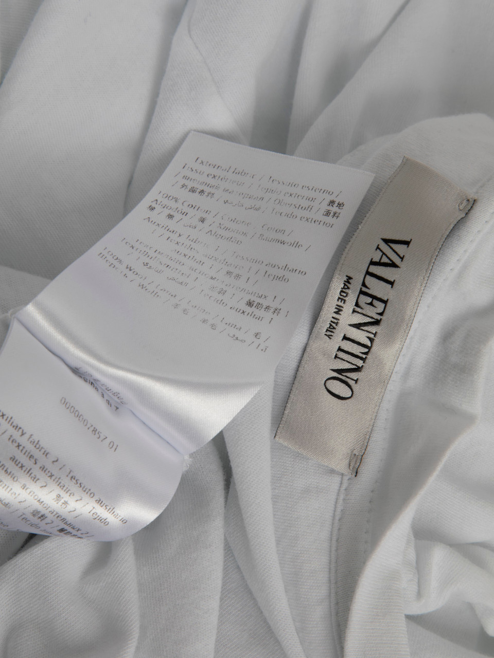 Valentino Garavani White Lipstick Print Short Sleeve T-Shirt Valentino Garavani White Lipstick Print Short Sleeve T-Shirt