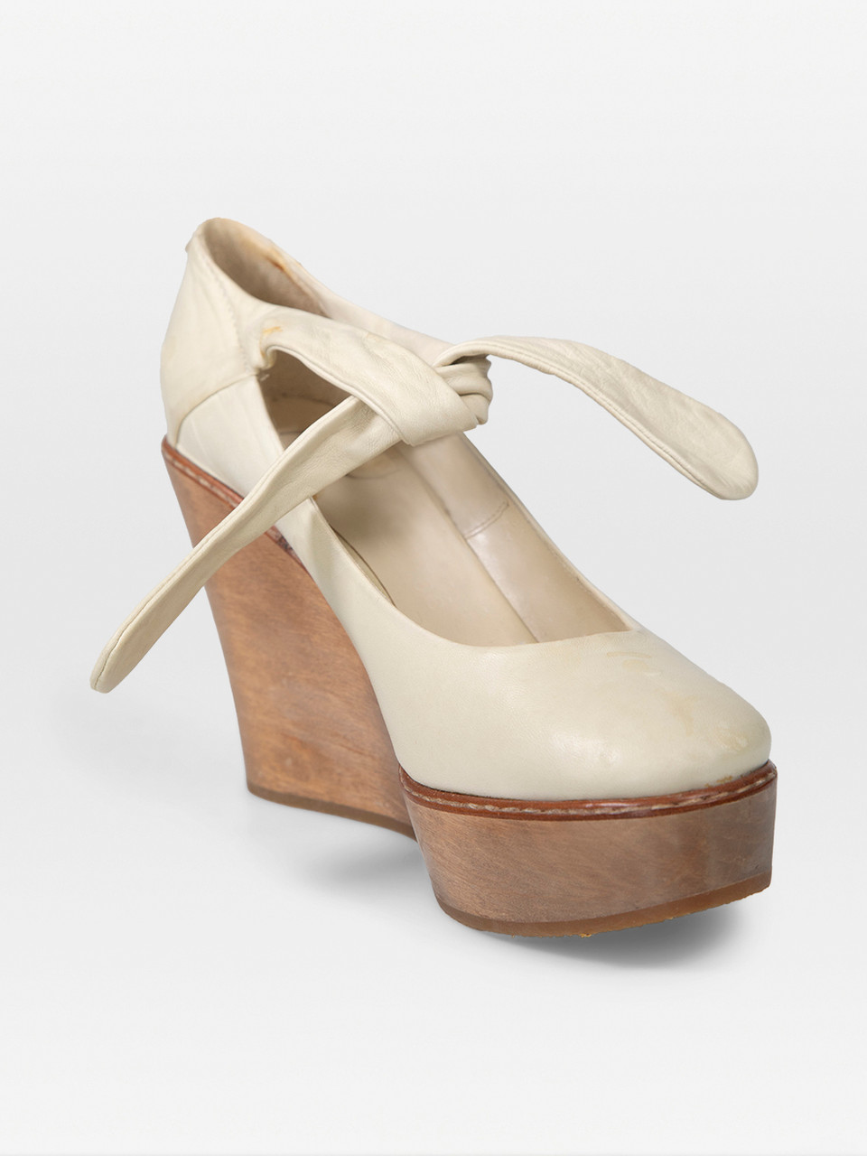 Chloé Ecru Leather Ankle Tie Wedges