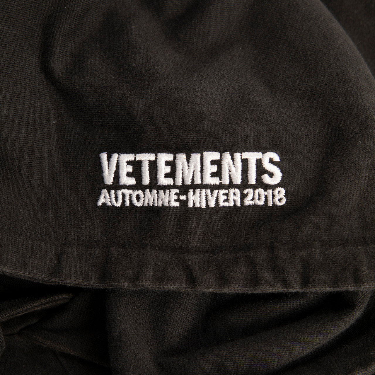 Vetements Black Graphic Print T-Shirt Hoodie