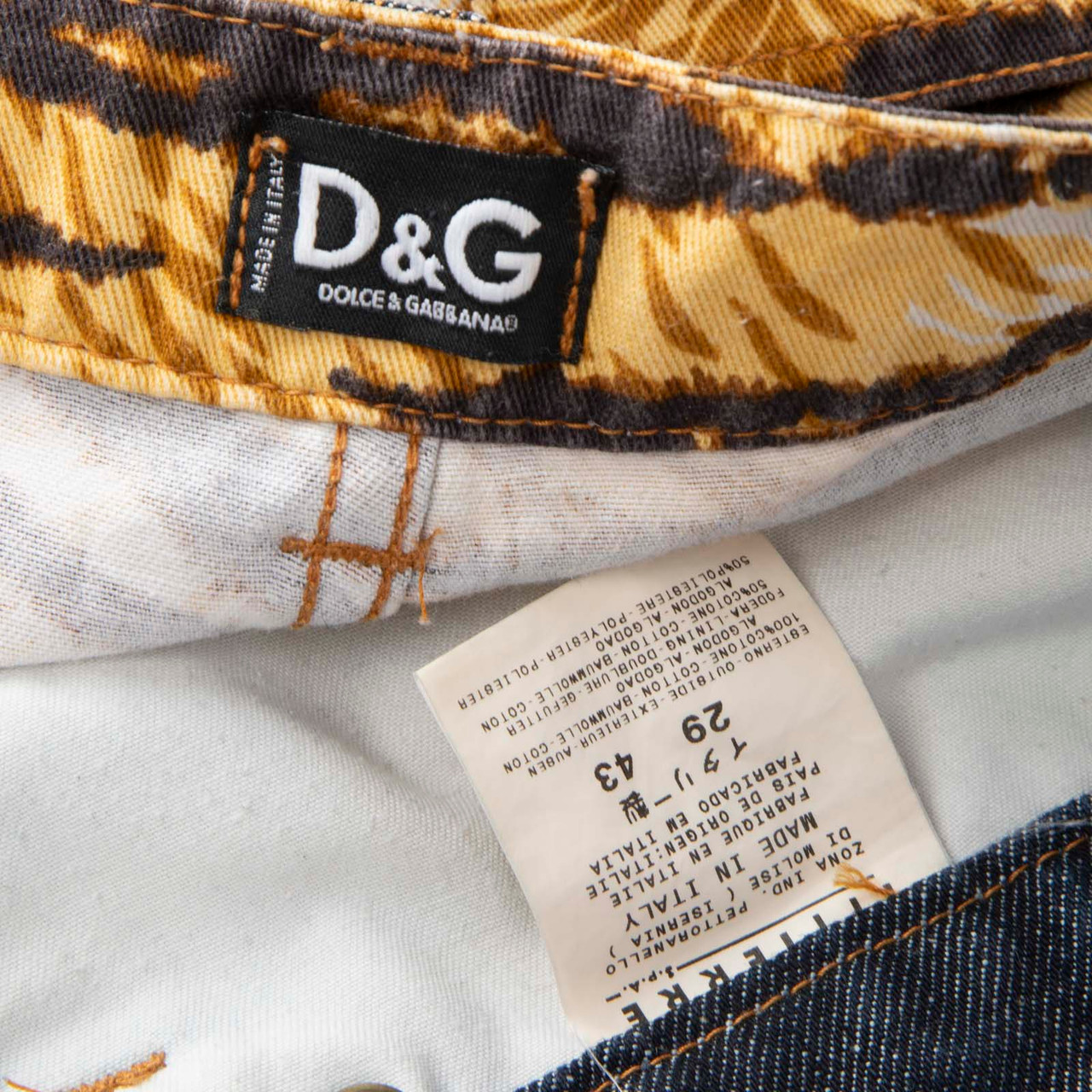 Dolce & Gabbana Blue Denim & Tiger Flared Jeans Dolce & Gabbana Blue Denim & Tiger Flared Jeans