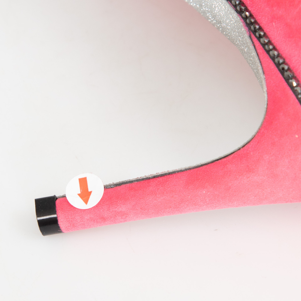 Rene Caovilla Pink Suede Crystal Detail Pumps Rene Caovilla Pink Suede Crystal Detail Pumps