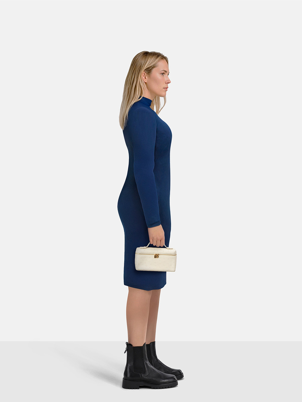 Loro Piana Ecru Ostrich Extra Pocket L19 Bag Loro Piana Ecru Ostrich Extra Pocket L19 Bag