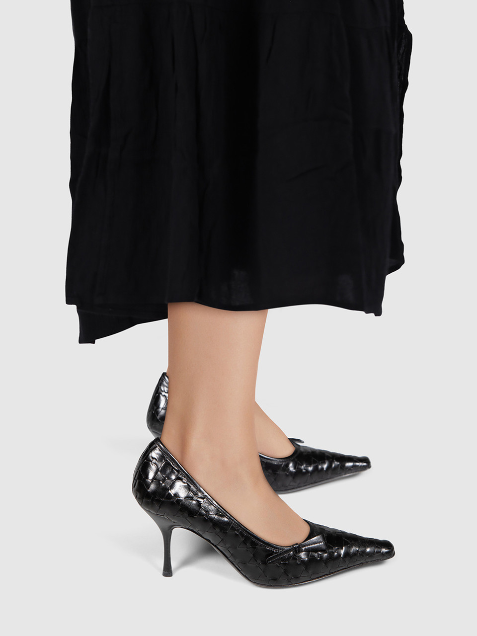 Prada Black Leather Woven Pointed Toe Pumps