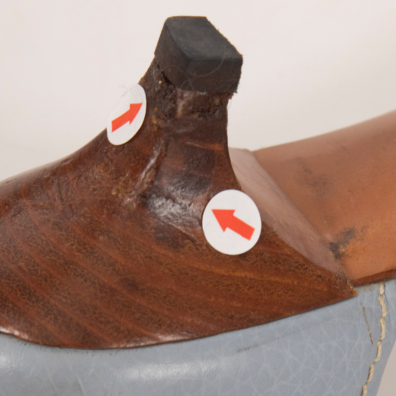 Prada Blue Leather Pointed Toe Kitten Heels