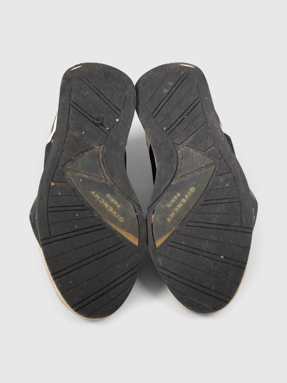 Givenchy Panelled Active Runner Elastic Trainers