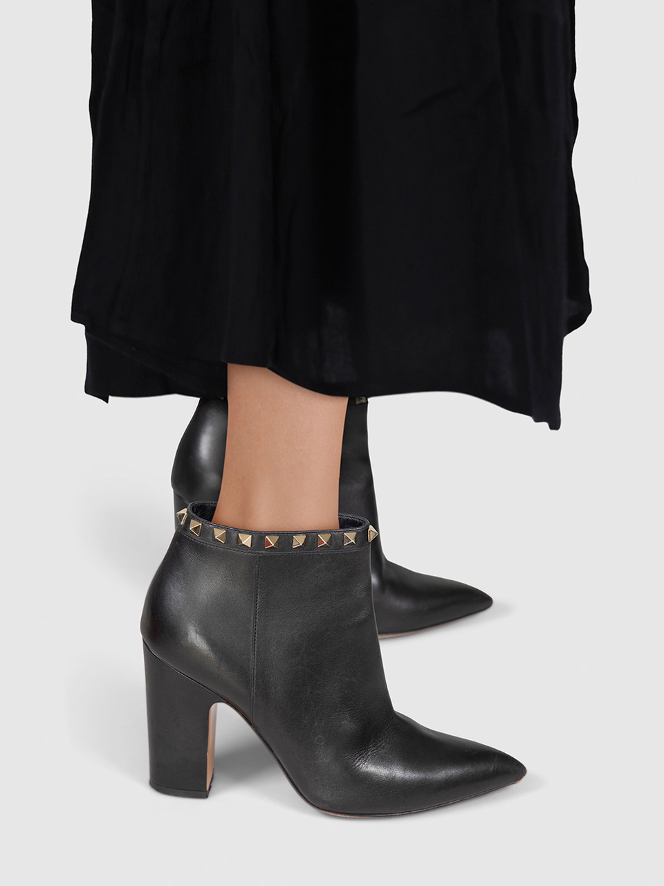 Valentino Garavani Black Leather Pointed Studded Boots