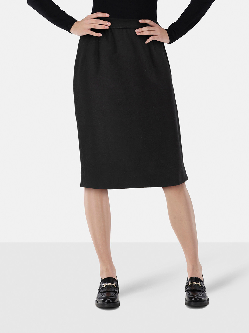Valentino Garavani Black Side Zip Knee Length Skirt