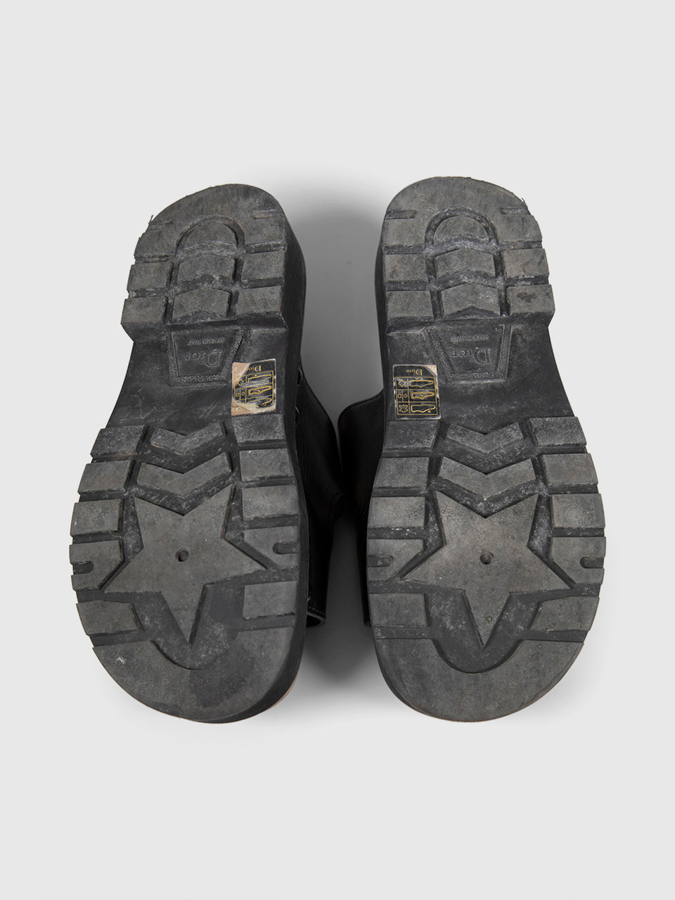 Dior Black Leather Diorquake Sandals