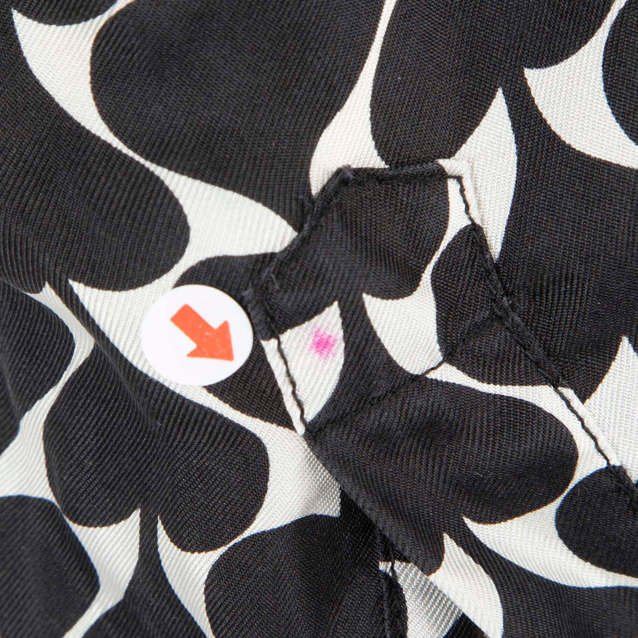 Diane Von Furstenberg Black & White Silk Heart Top