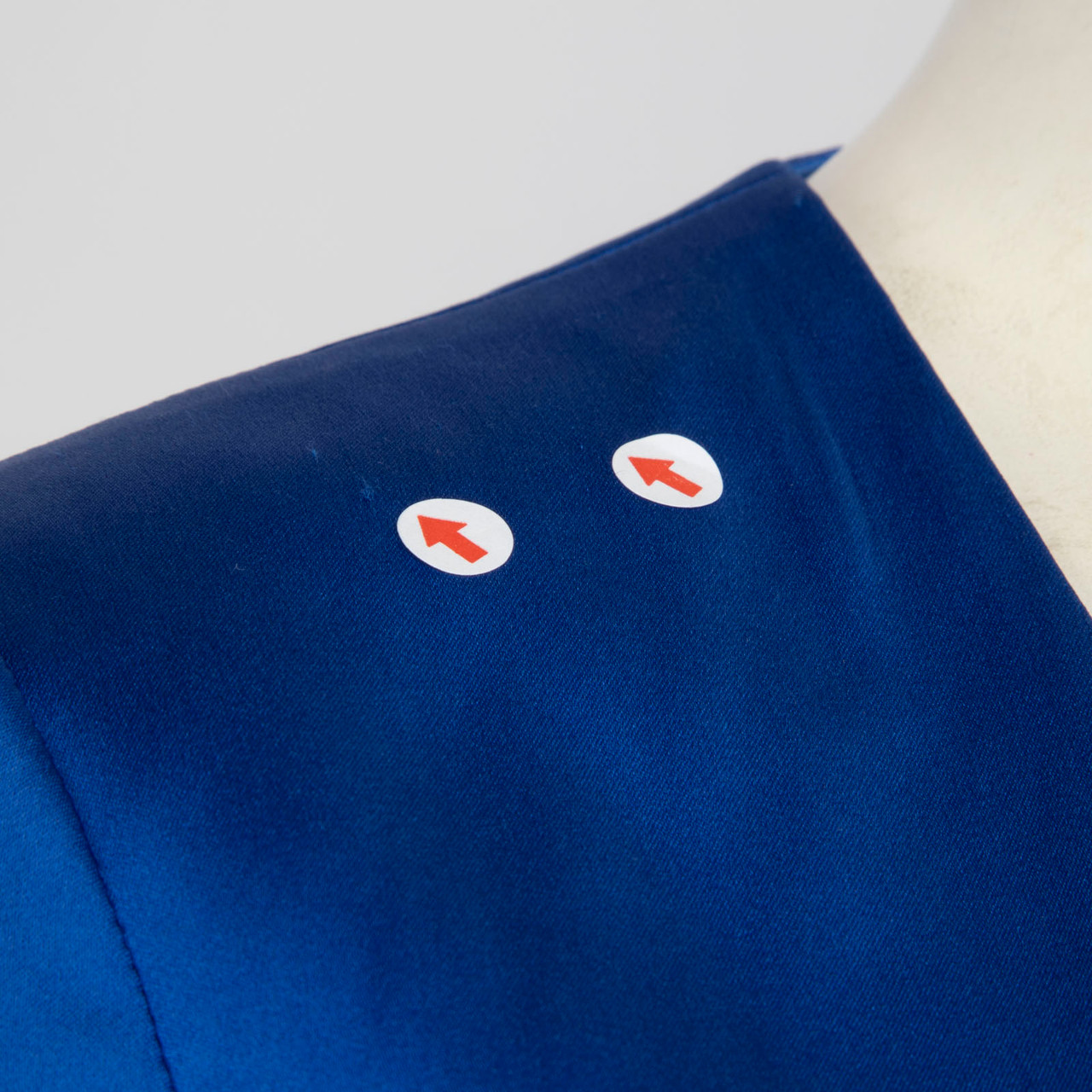 La Perla Blue Silk Front Tie Kimono Robe