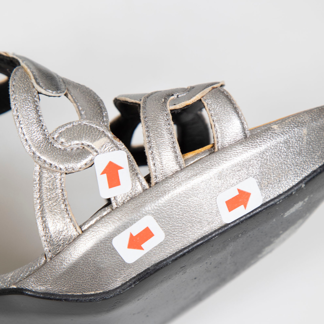 Hermès Silver Leather Chaine d’Ancre Sandals