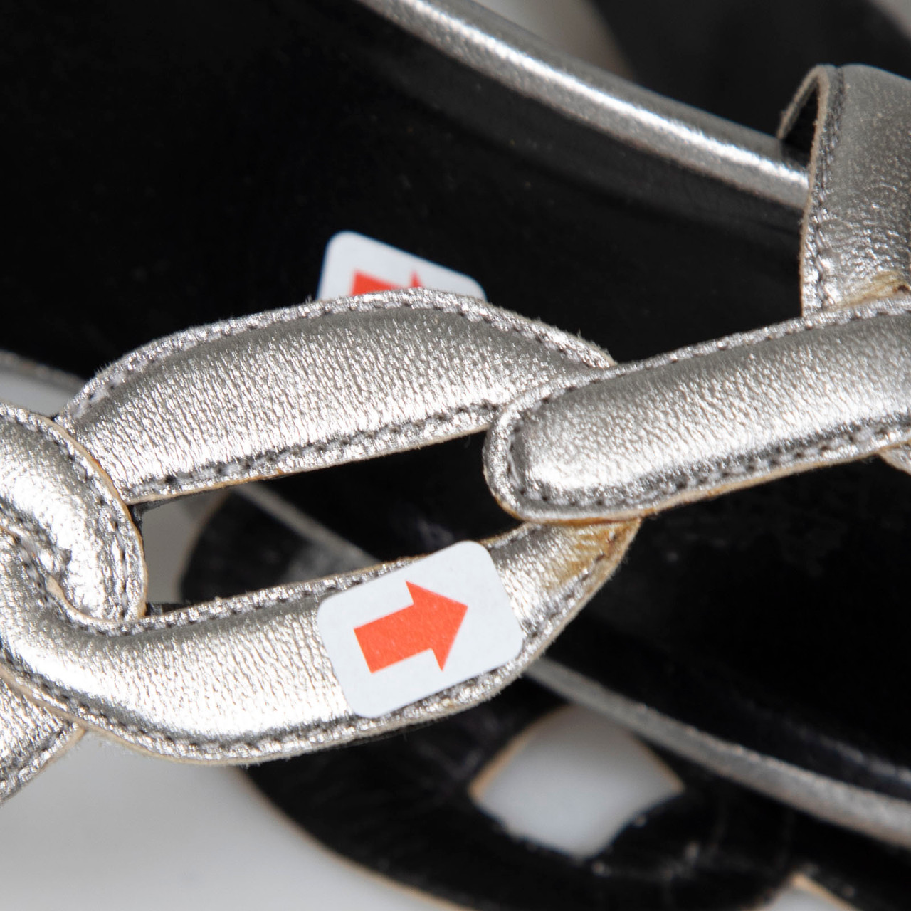 Hermès Silver Leather Chaine d’Ancre Sandals