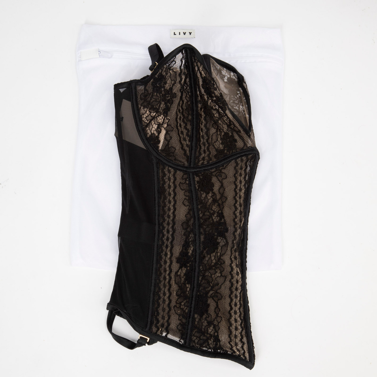 Livy Black Lace Montmartre Guepiere