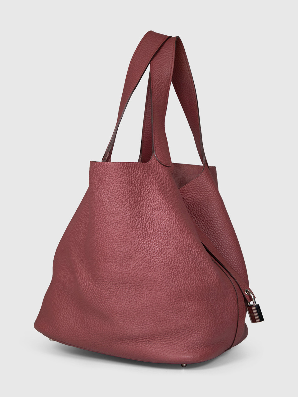 Hermès 2011 Rouge Clemence Picotin Lock 26 Handbag