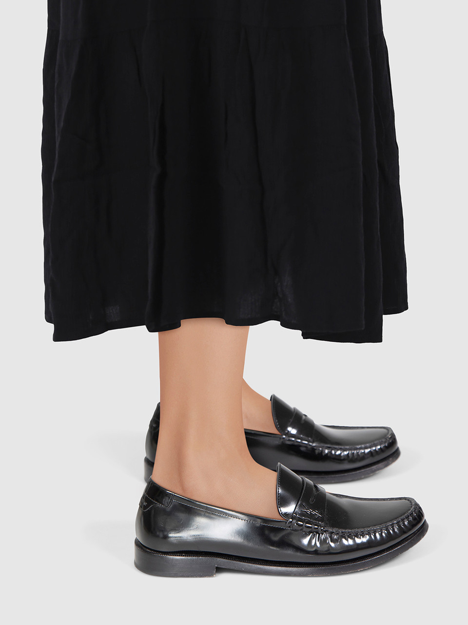 Saint Laurent Black Leather Logo Hardware Loafers