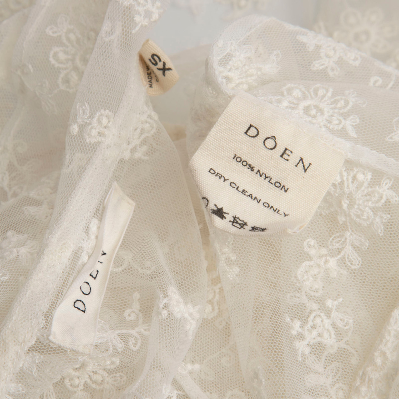 DÔEN White Lace Sheer Short Sleeve Top