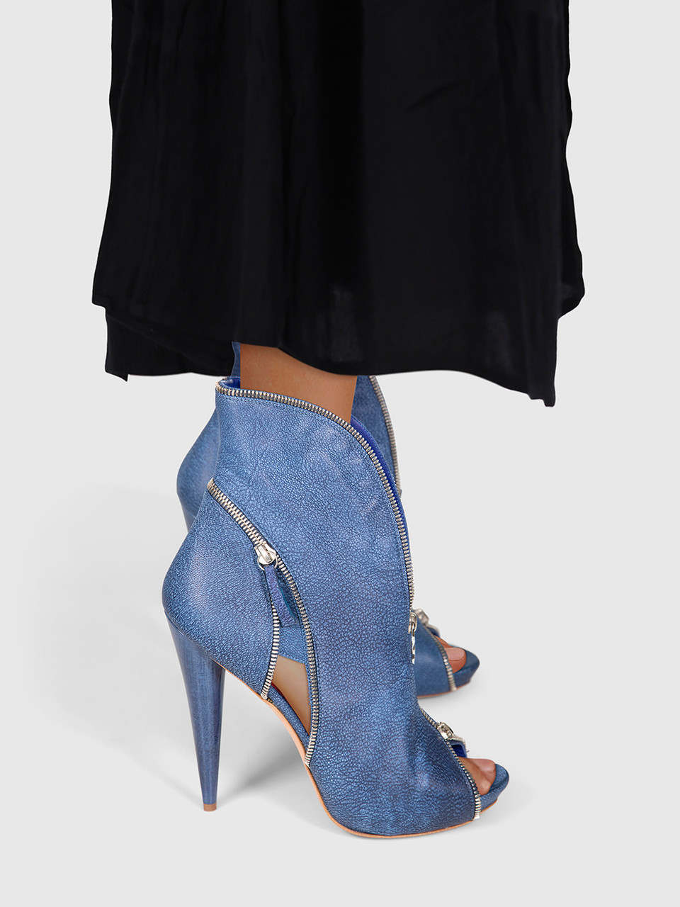 Alexander McQueen Blue Leather Zip Detail Boots